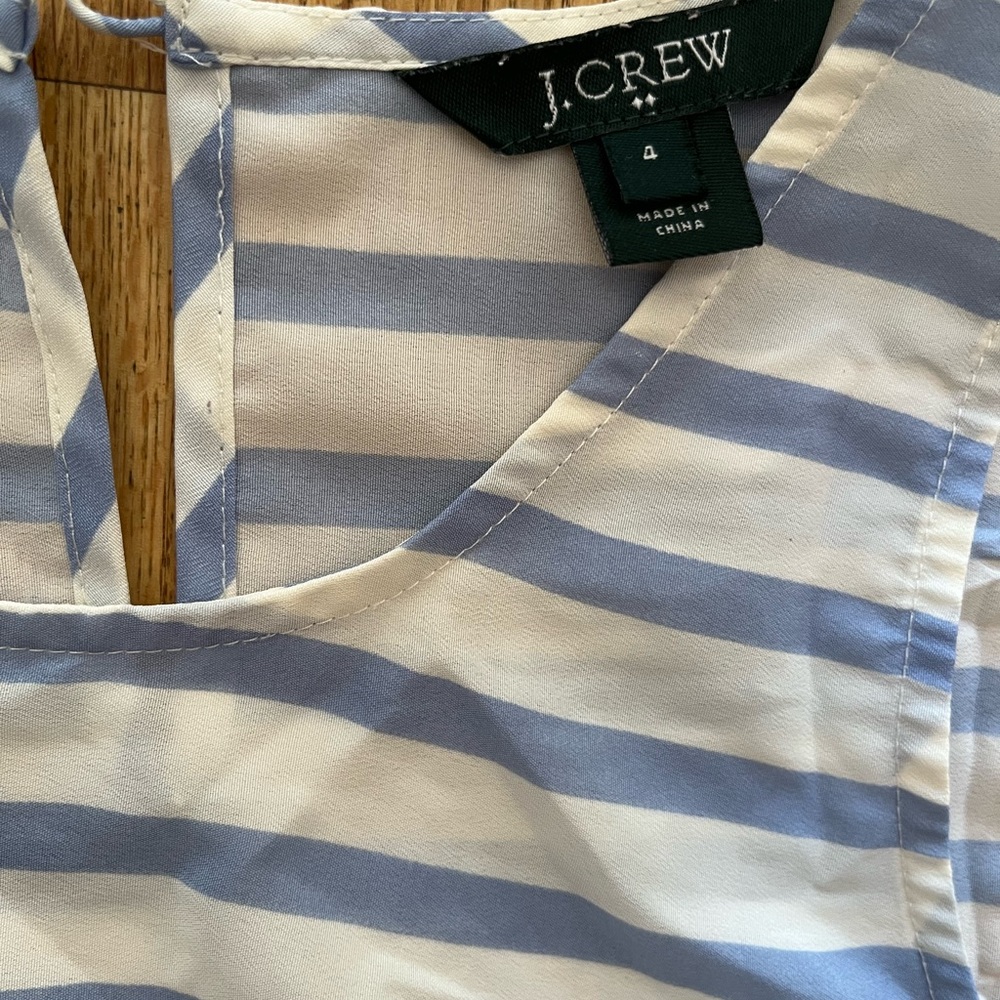EUC J.crew size 4 Ivory and Light Blue Stripe Sleeveless Silk Tank